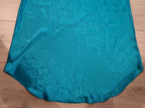 Vintage Avon Teal Blue Satin Full Length Slip Size 14-16 Shirt Tail Hem - Picture 9 of 21