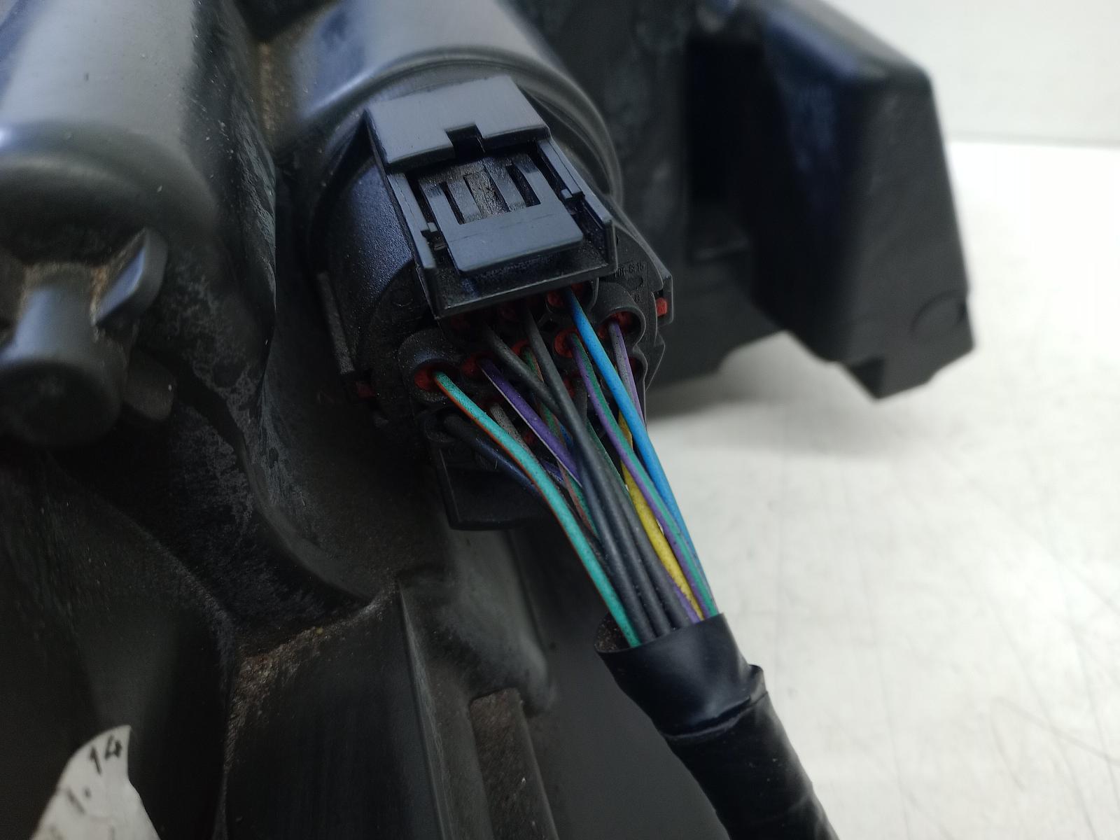 JAGUAR XF HEADLAMP LEFT PASSENGER SIDE XENON CX2313W030DF MK1 X250 2011