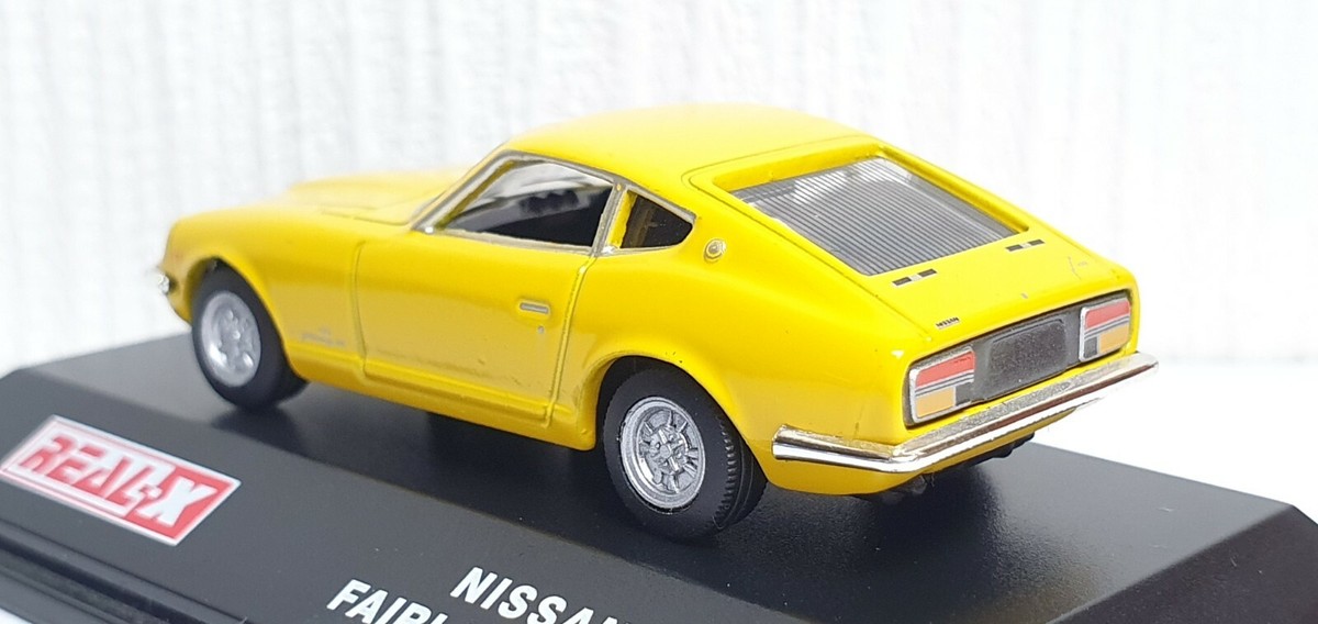 1/72 Real-X NISSAN FAIRLADY Z Z432 YELLOW datsun diecast car model