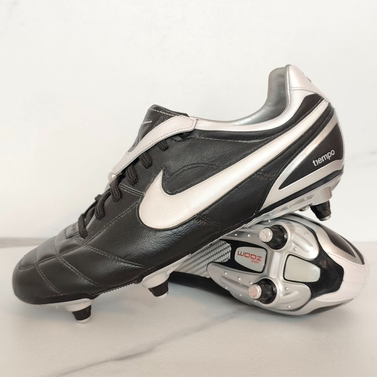 NIKE TIEMPO AIR LEGEND II SG 317043-011 uk 7,5 us 8,5 eu 42 NIKE TIEMPO AIR LEGEND II SG 317043-011 uk 7,5 us 8,5 eu 42