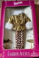  Barbie Fashion Ave Gold Winter Coat W/White Faux Fur/Faux Animal Print Legging 