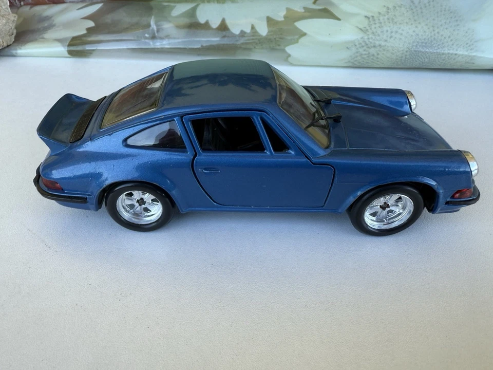 Porsche Carriera RS Polistil 1:25 Da Restauro O Pezzi Ricambio No Burago - Immagine 3 di 4