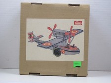 Wasserflugzeug mit Figuren und Aufzieh-Schl&uuml;ssel mehrfarbig Blech Box Paya