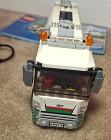 Lego City 60016 Tanker Truck  99% Complete with Instructions