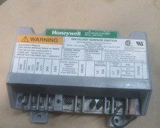 Honeywell S8910U Hot Surface Ignition Module Control S8910U1000
