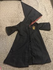 Wizarding World Harry Potter Gryffindor Robe Youth Hooded Cape Tie Medium 7-8