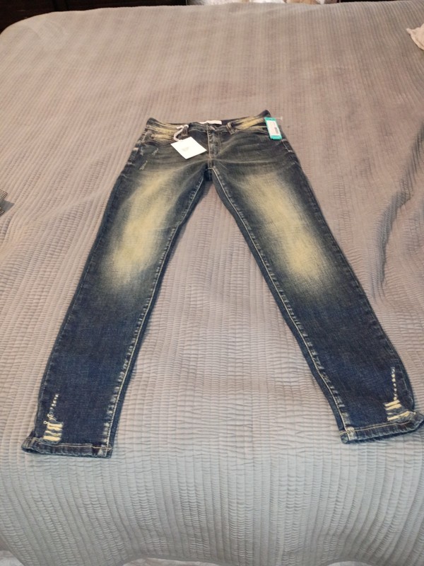 Women's Jeans Kan Can Distressed  Indigo Size 6  28 Waist  30 Inseam. Stitch Fix