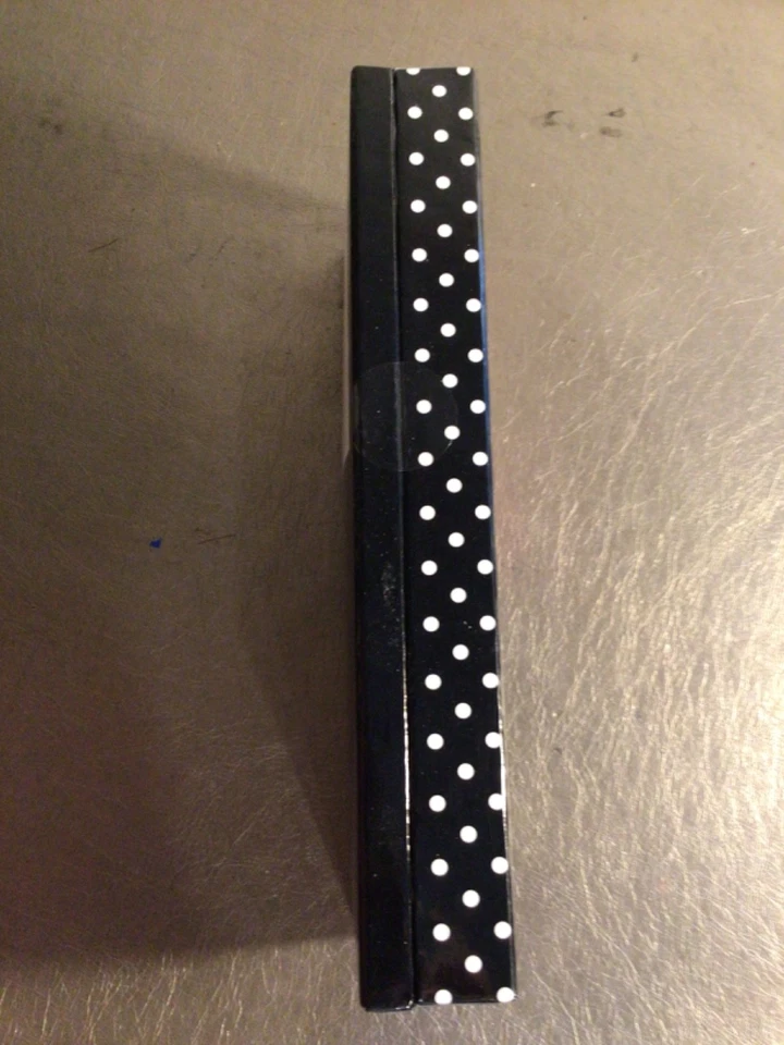 Paquete de 4 tangas de encaje extra coquetas Jessica Simpson rosa + negro talla pequeña Foto 4 de 4