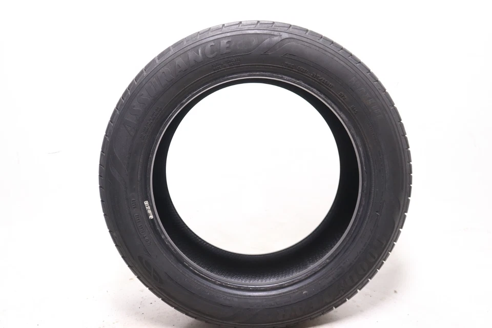 Used 225/55R17 Goodyear Assurance MaxLife - 97V - 9/32 No Repairs - Image 4 of 4
