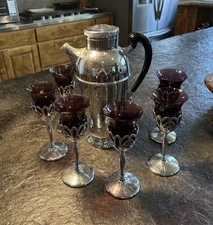 Vintage Farber Bros Krome Kraft Cocktail Shaker & 6 Amethyst Cordial Glasses