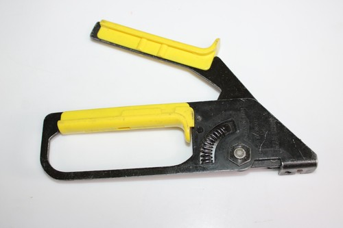 DURO DYNE DIT-1 DYN-O-TIE GUN Vintage Made in JAPAN