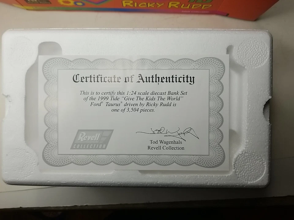 Juego de banco fundido a presión Ricky Rudd Tide #10 1999 Ford Revell edición limitada 1/24 nuevo en caja Foto 3 de 4