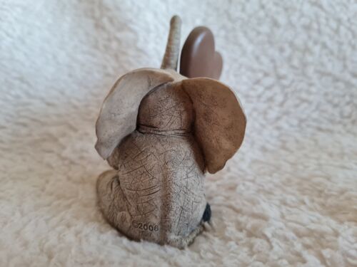 Tuskers Love Is - Chocolate 91276 Elephant Ornament Excellent Used Condition - Picture 3 of 6
