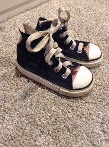size 5 black converse high tops