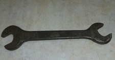 Vintage Snail Brand 17 X 14 Spanner.