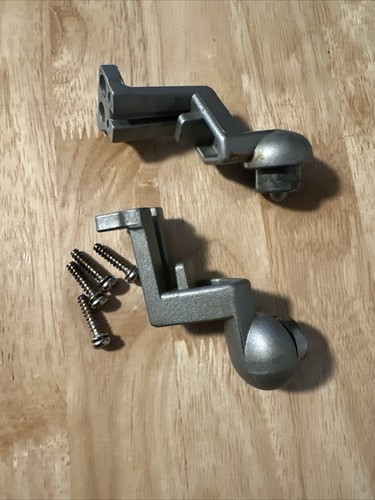 Cuisinart Griddler GR-4N (TK) Replacement Parts Hinges Left and Right w/ Screws - Picture 3 of 3