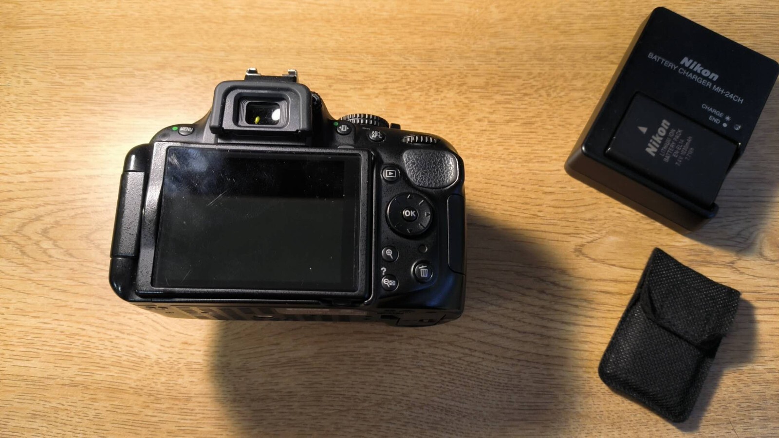 nikon d5200 body with charger, SD card and remote eBay
