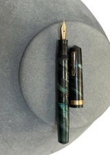 WAHL 14K GOLD NIB VINTAGE TINY FOUNTAIN PEN EVER-SHARP MOTTLED BLUE / BLACK N°0