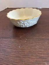 Lenox China Rose Blossom Candy Condiment Nut Bowl Dish 24 K Gold Trim 4-3/4 x 2"