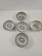 5 MOLDES de gelatina mini latas de tarta acanaladas remolino sartenes para pasteles de 2,75" y 3" de diámetro vintage