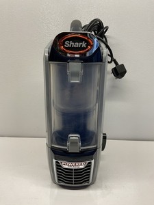 Shark angetriebene Liftaway Motoreinheit mit Behälter NZ801UKT Staubsauger Teile sehr guter Zustand