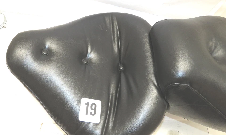 Wide Touring de una pieza, 2 unidades para Harley-Davidson Softail 1984-1999 Foto 3 de 4