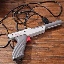 Nintendo Zapper Light Gun Controller Gray 1985 for NES Wired Plastic Material