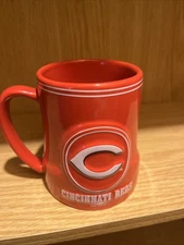 2011 Boelter Brands MLB Cincinnati Reds Coffee Mug (Red)