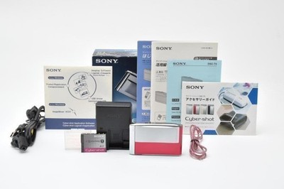 付属品有 DSC-T5レッド Cyber-shot 【動作確認済】SONY ✨動作確認済み！✨SONY メルカリ - 充電器付き！ DSC-T5 Cyber-shot デジタルカメラ