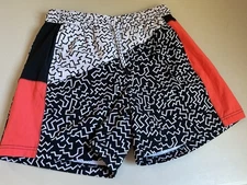 Chubbies Shorts Swim Trunks Mesh Lined Sz M 5.5" Inseam Surfing Boogie boarding