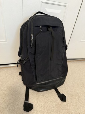 Thule Backpack Laptop Travel Bag Black Durable Water-Resistant Good Condition