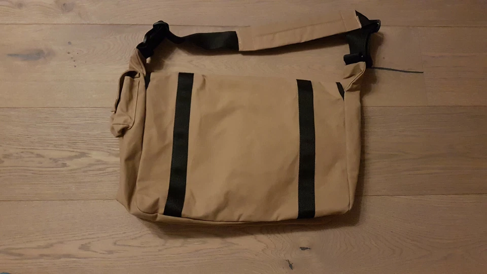 neue Tasche Napapijri beige schwarz 38 x 30 x 10 cm - Bild 2 von 3