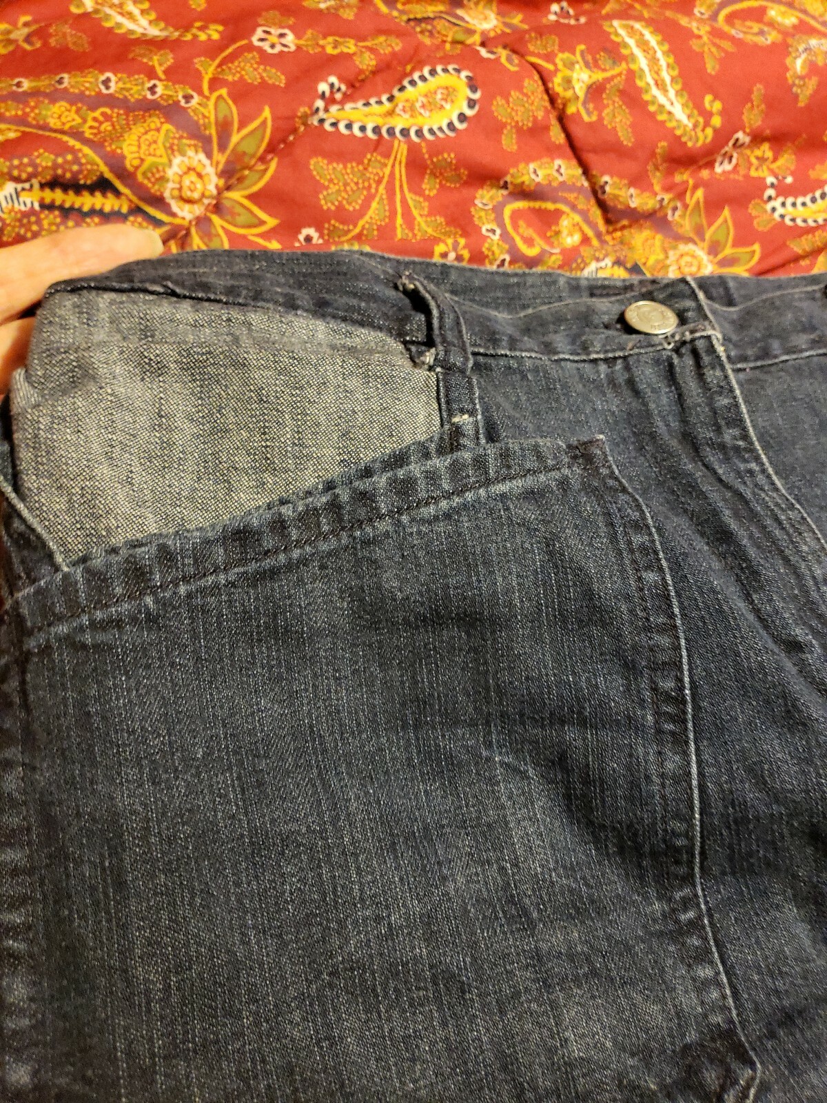 denim jumper skirt outfit ideas