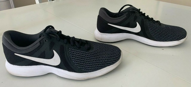nike revolution 4 size 9
