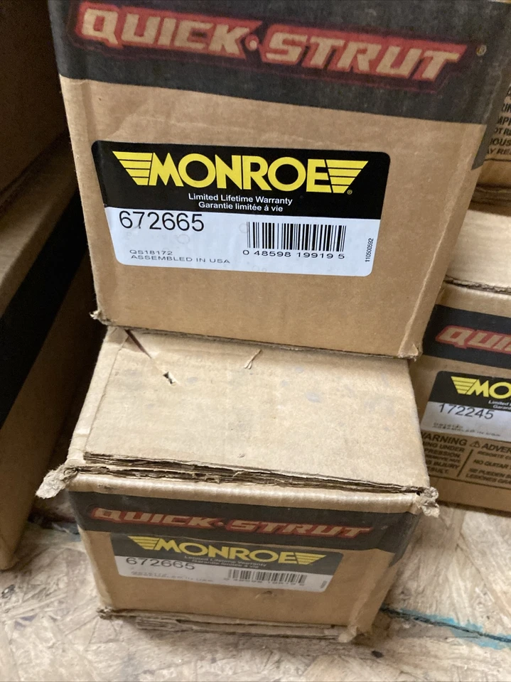 Par de montaje de resorte y puntal rápido delantero Monroe para Chrysler 300 nuevo Foto 2 de 2