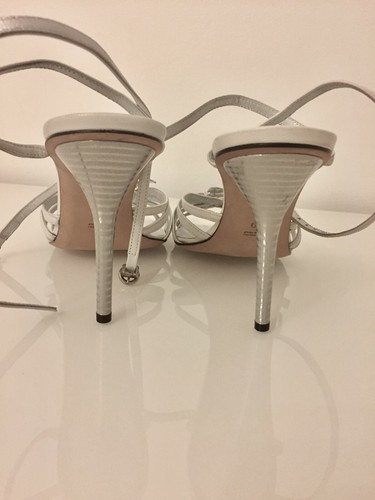 SHY LEATHER WHITE EMBELLISHED SANDALS SIZE US 8.5/UK 6.5/EU 39 - Picture 2 of 8