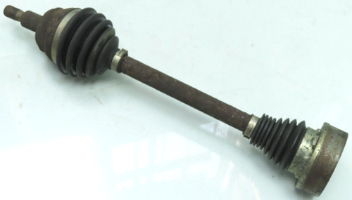 VW GOLF 4 / IV / 1,8 125PS / ANTRIEBSWELLE / vorne links / 560mm (BG40)