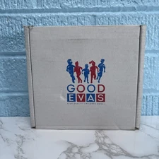 Goodevas Wooden Gymnastic Rings for Kids Natural Wood Brown Rope Clips NEW