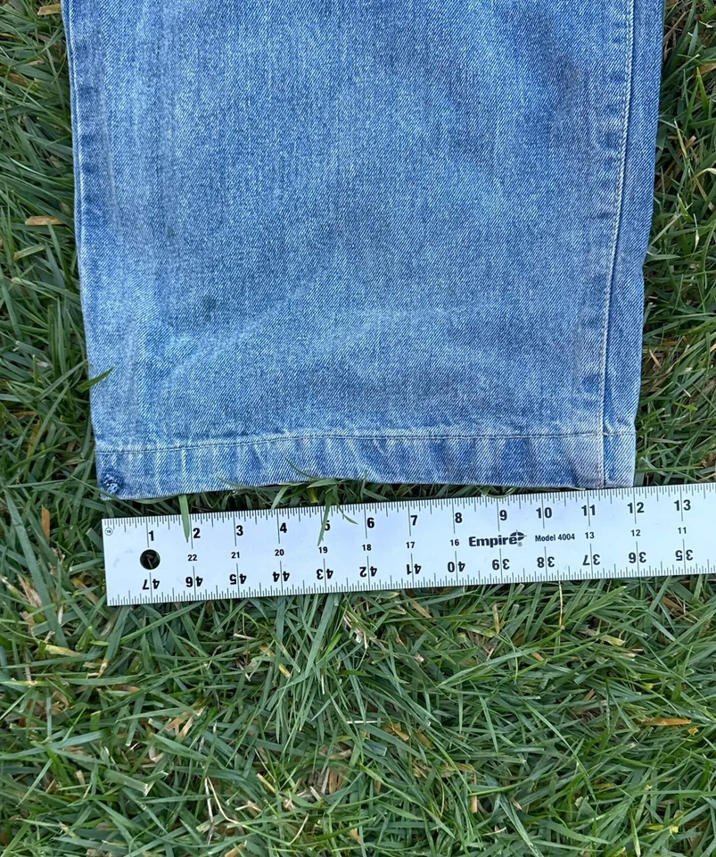 Vintage Baggy Jeans Stone Washed Mud Wash 32x32 - Image 3 of 4