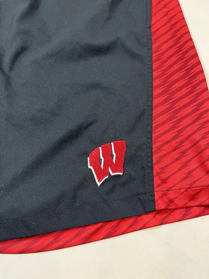 Black adidas Wisconsin Badgers Athletic Basketball Gym Shorts Men's L Large - Image 3 of 4