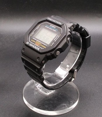 CASIO DW-5600E G-SHOCK