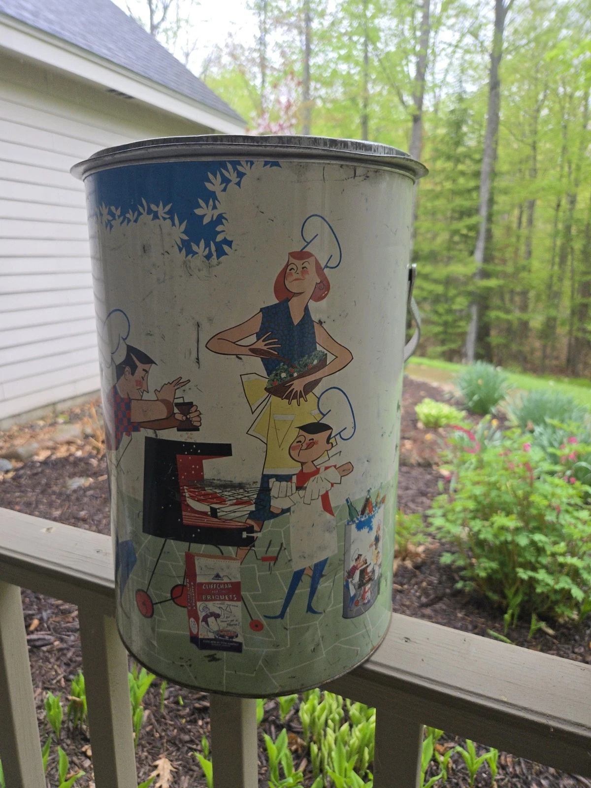 Vintage Alaskan Drink Cooler Tin Litho. Milwaukee WI 15"×10 1/2"×10 1/2"