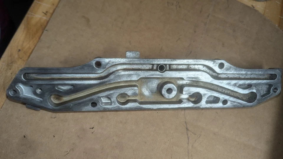 Cámara elemental Honda Accord CRV 2003-2011 EGR OEM genuina 17145-RAA-A00 Foto 3 de 3