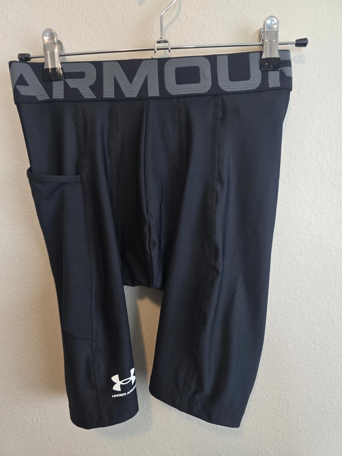 Under Armour Men's HeatGear Armour Long Compression Shorts Black 1361602 Size S