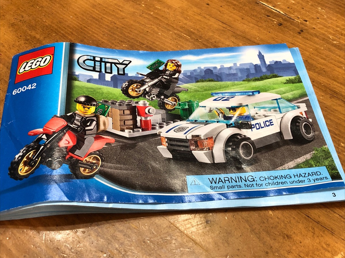 多分ライフ？ LEGO City High Speed Chase Police #60042 Complete Retired