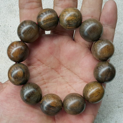 20 MM Aetoxylon Agarwood Bracelet Indonesian Gaharu Buaya 12 Beads Aloeswood - Picture 6 of 8