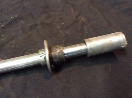 1991 Suzuki Gsf 400 Front Axle  Make Offer - Picture 3 of 12