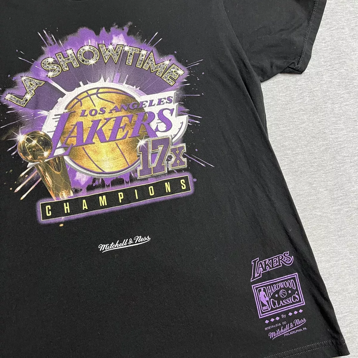 Mitchell & Ness Men's Los Angeles Lakers Champions T-Shirt in Black - Size Large