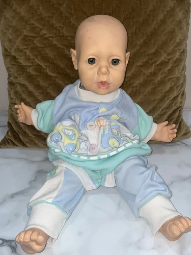 Vintage 1985 Hasbro Real Baby J. Turner 20" Weighted Doll w/Outfit Lifelike