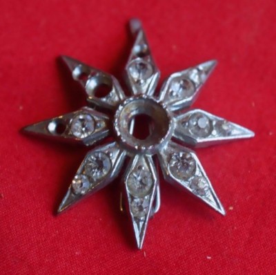 Lot De Broches Fantaisie Anciennes En Métal Et Brillants - Vintage, Occasion